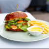 Бургер з креветками Gastro cafe15
